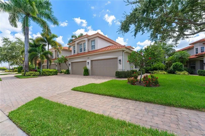 6446 Legacy Cir 104, Naples, Florida 34113