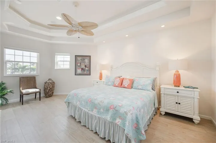 95  Anchor  CT, Marco Island, FL 34145