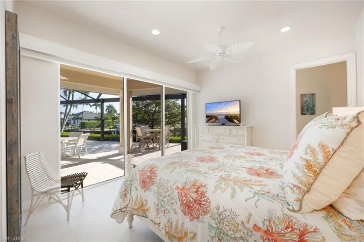 95  Anchor  CT, Marco Island, FL 34145