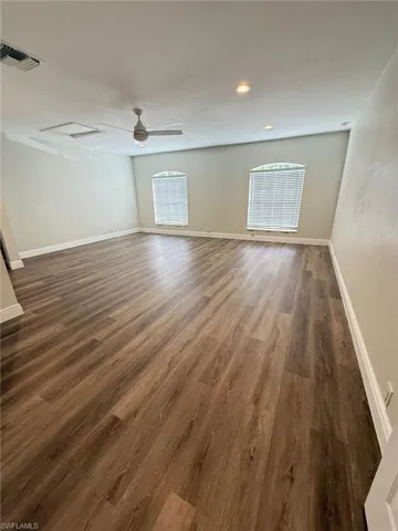2921 2nd Ave Se, Naples, Florida 34117