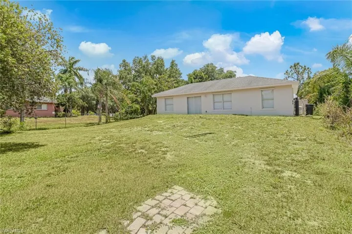 2921 2nd Ave Se, Naples, Florida 34117