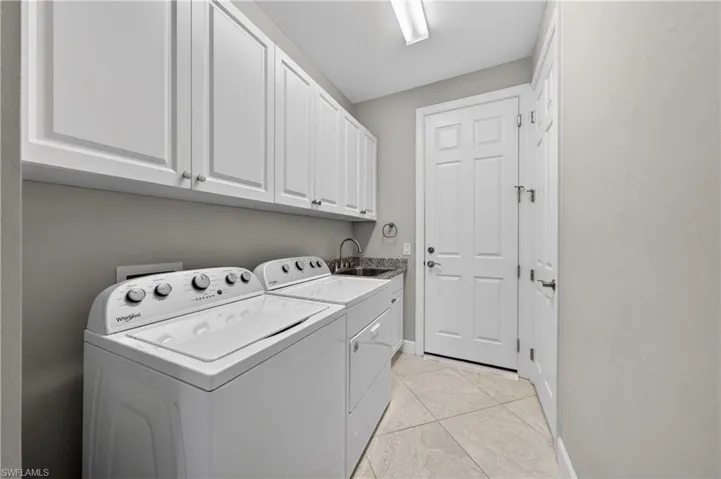 20014  Parrot Key  CT, Estero, FL 33928