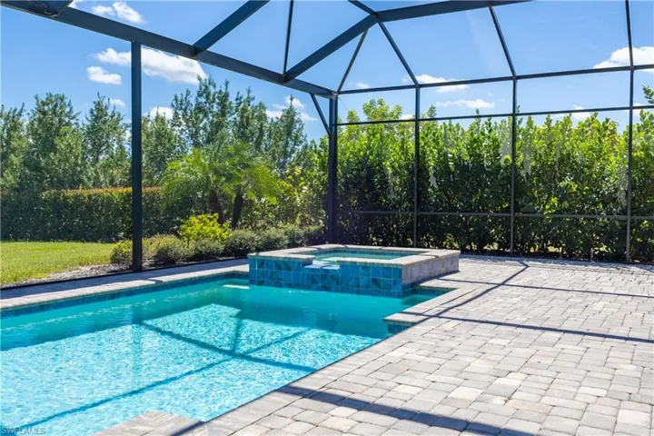18789 Wildblue Blvd, Estero, Florida 33913