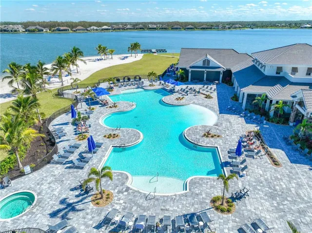 18789 Wildblue Blvd, Estero, Florida 33913