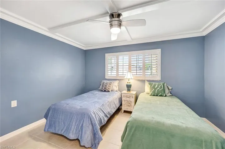 Guest bedroom