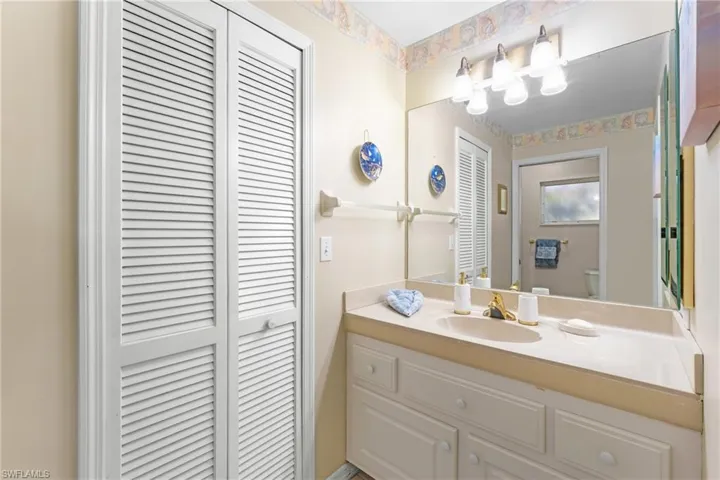 3931 Pelican Blvd, Cape Coral, Florida 33914