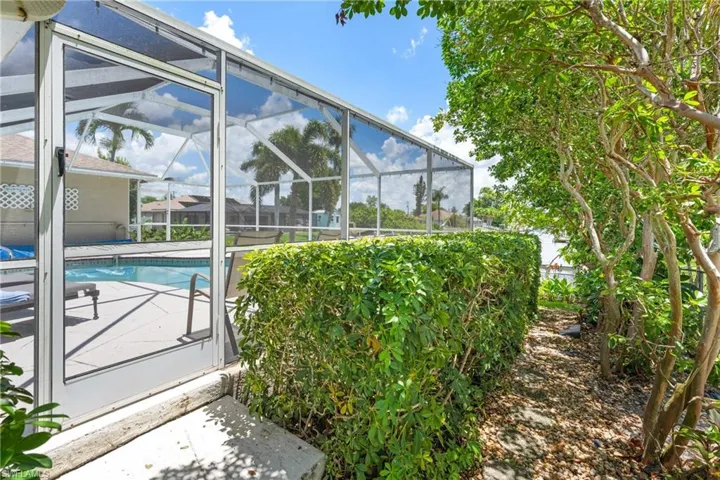 3931 Pelican Blvd, Cape Coral, Florida 33914