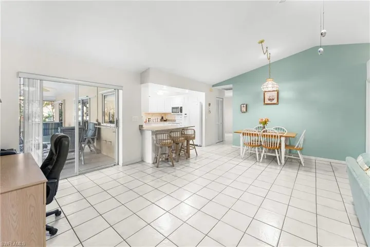 3931 Pelican Blvd, Cape Coral, Florida 33914