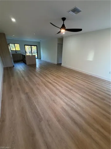 3619  Poplar  WAY, Naples, FL 34112