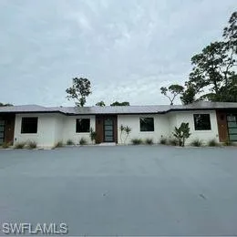 3619  Poplar  WAY, Naples, FL 34112