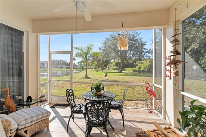 350  Newport  DR, Naples, FL 34114