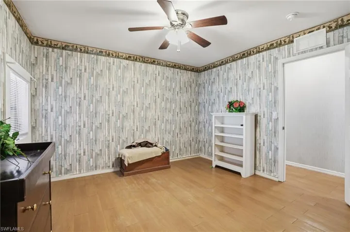 2405 Zoysia Ln, North Fort Myers, Florida 33917