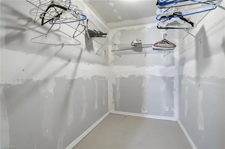 2405 Zoysia Ln, North Fort Myers, Florida 33917