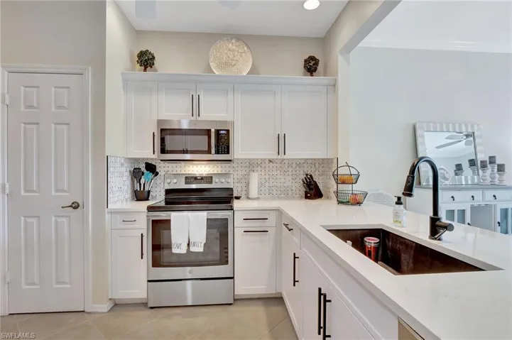 Remodeled Kitchen with stiking backsplash