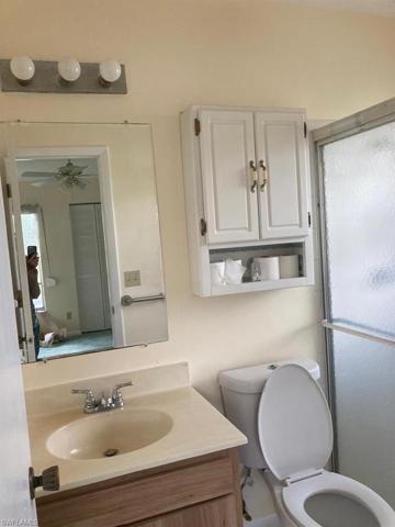 19 Parkwood Villas CT, LEHIGH ACRES FL 33936