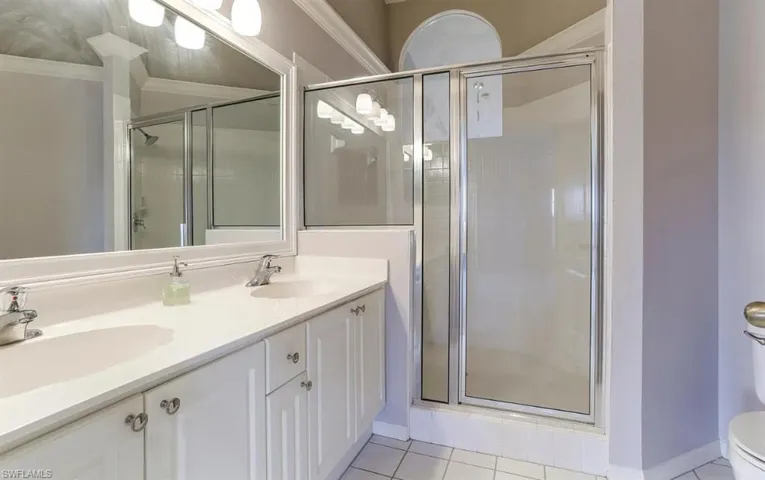 13093 Castle Harbour Dr L10, Naples, Florida 34110