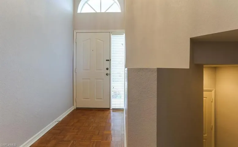 13093 Castle Harbour Dr L10, Naples, Florida 34110