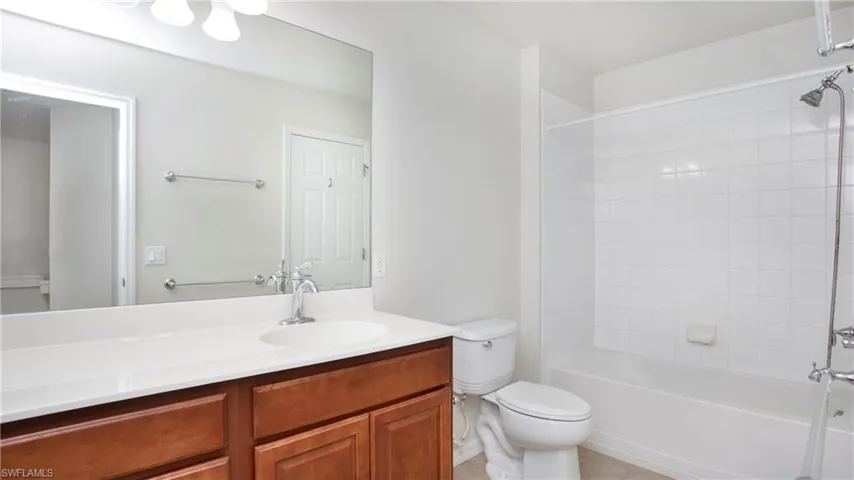 16149  Ravina  WAY, Naples, FL 34110