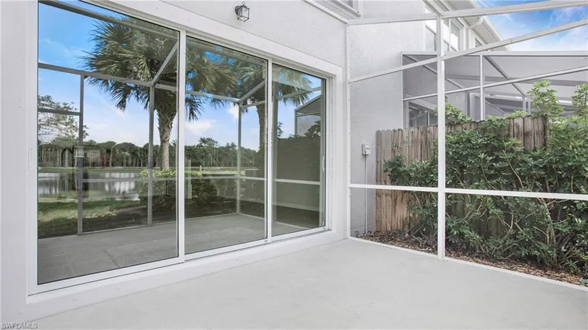 16149  Ravina  WAY, Naples, FL 34110