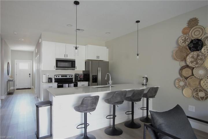 12512  Buffing  RD, PORT CHARLOTTE, FL 33981