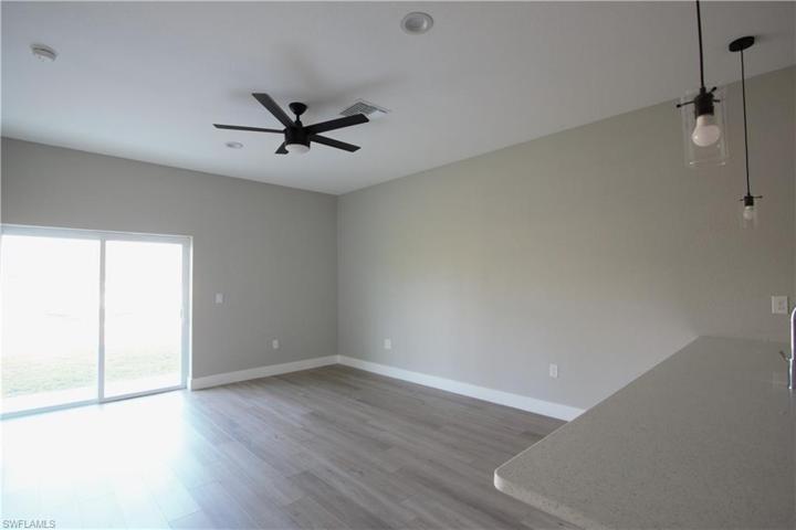 12512  Buffing  RD, PORT CHARLOTTE, FL 33981