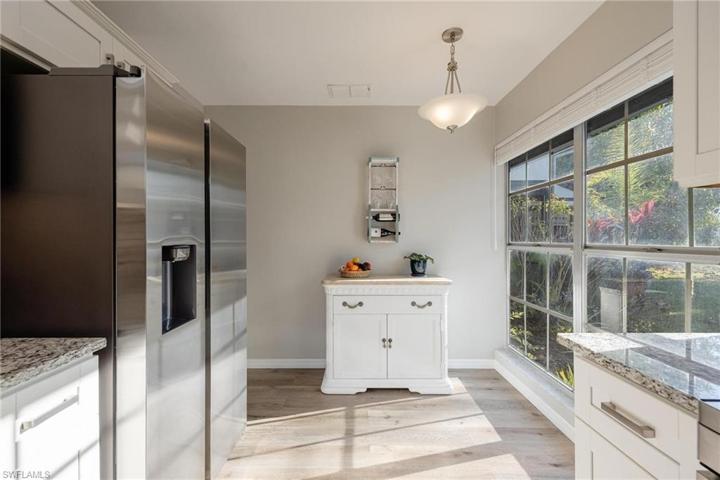 10450  Lakeport  CT, Lehigh Acres, FL 33936