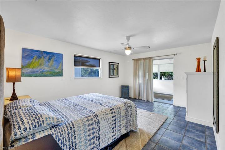 Guest Bedroom with office/den attached
