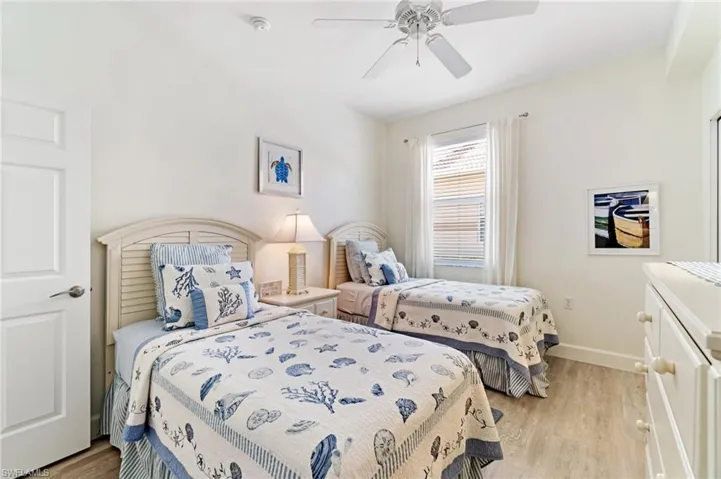 3892  Forest Glen  BLVD, Naples, FL 34114