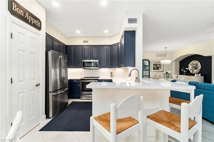 3892  Forest Glen  BLVD, Naples, FL 34114
