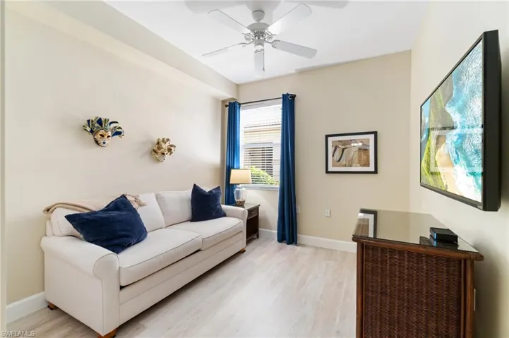 3892  Forest Glen  BLVD, Naples, FL 34114