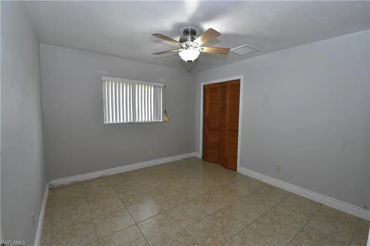 621  Lake  AVE, Lehigh Acres, FL 33972