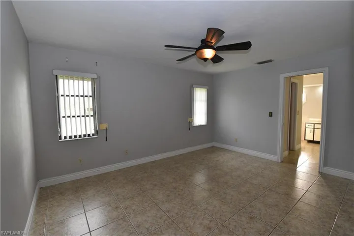 621  Lake  AVE, Lehigh Acres, FL 33972