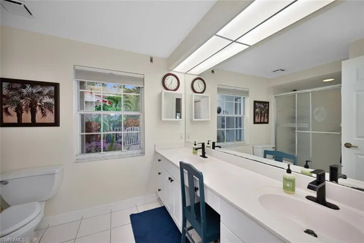 7552  Oleander Gate  DR, Naples, FL 34109