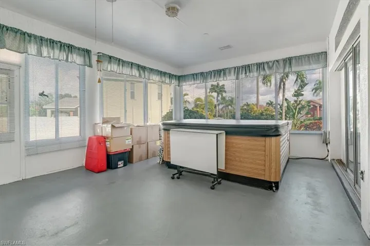 315 Se 2nd Ave, Cape Coral Fl 33990