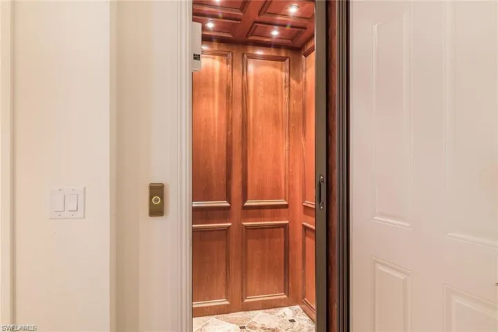 Elevator