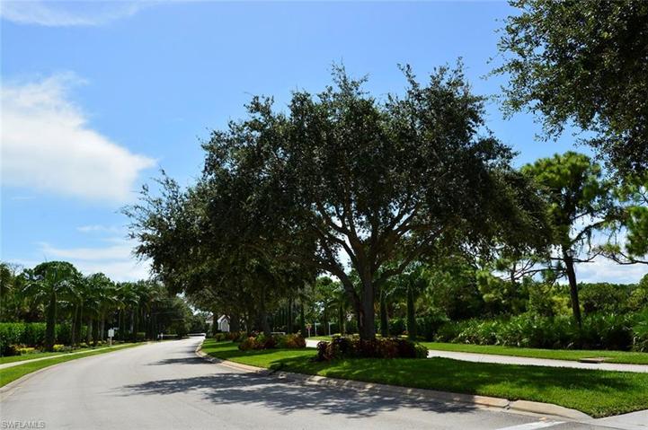 26181 Clarkston DR # 205, BONITA SPRINGS FL 34135