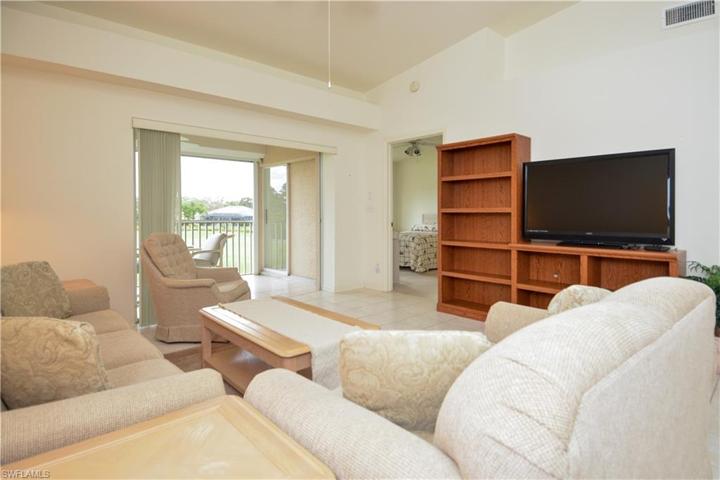 26181 Clarkston DR # 205, BONITA SPRINGS FL 34135