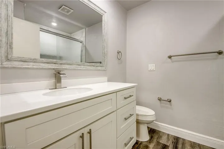 3347 Se 22nd Ave, Cape Coral Fl 33904