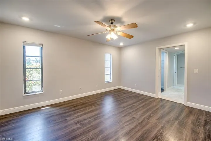 3347 Se 22nd Ave, Cape Coral Fl 33904