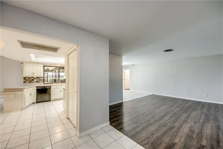 3347 Se 22nd Ave, Cape Coral Fl 33904