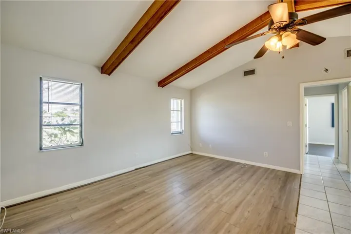 3347 Se 22nd Ave, Cape Coral Fl 33904