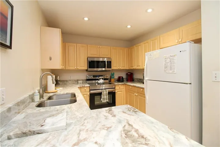 519 Roma Ct 3206, Naples, Florida 34110