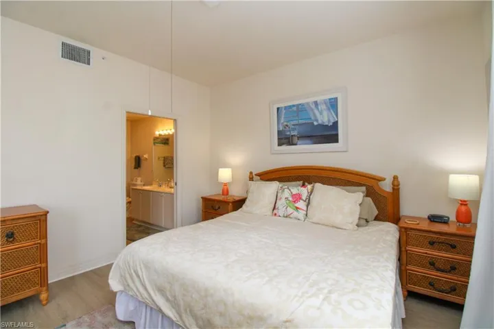 519 Roma Ct 3206, Naples, Florida 34110