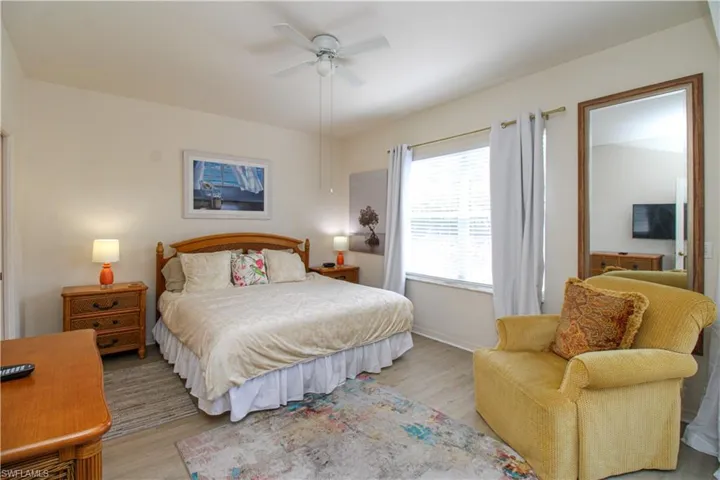 519 Roma Ct 3206, Naples, Florida 34110