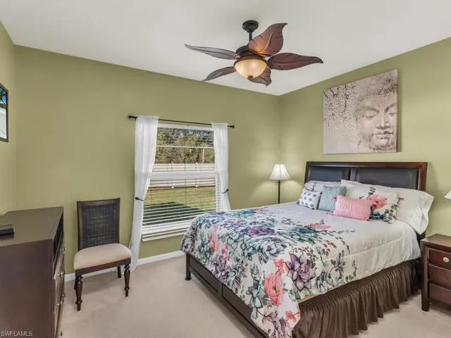 25058  Peacock  LN, Naples, FL 34114