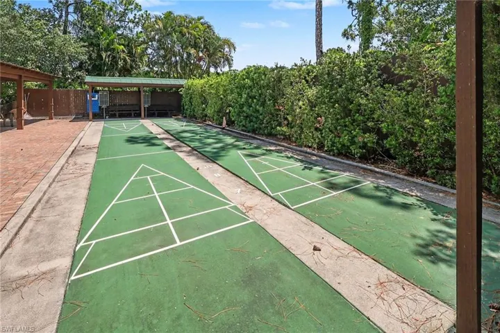 Shuffle Board