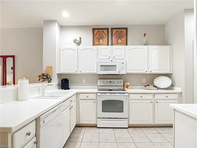 20950 Calle Cristal Ln 5, North Fort Myers, Florida 33917