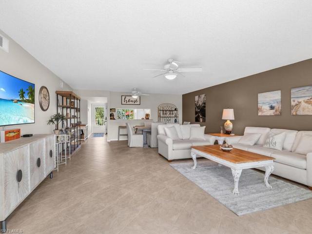 4580  Andover  WAY, Naples, FL 34112