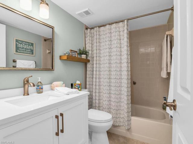 4580  Andover  WAY, Naples, FL 34112