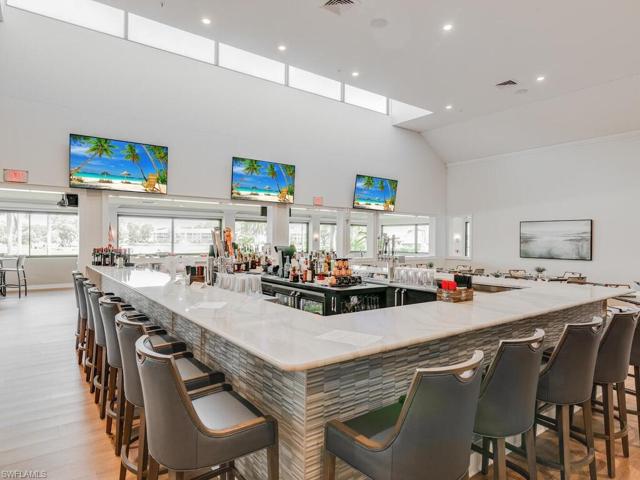 4580  Andover  WAY, Naples, FL 34112